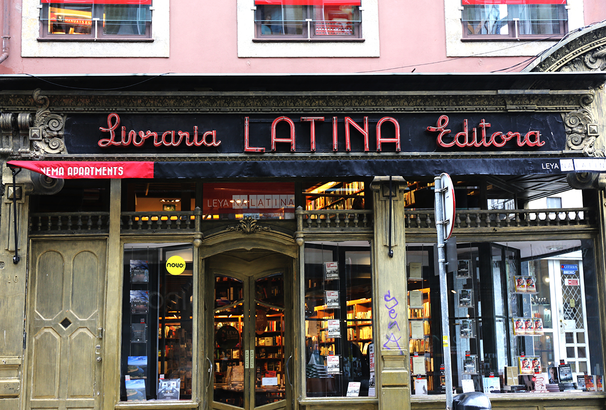 livraria_latina_porto_oldsign